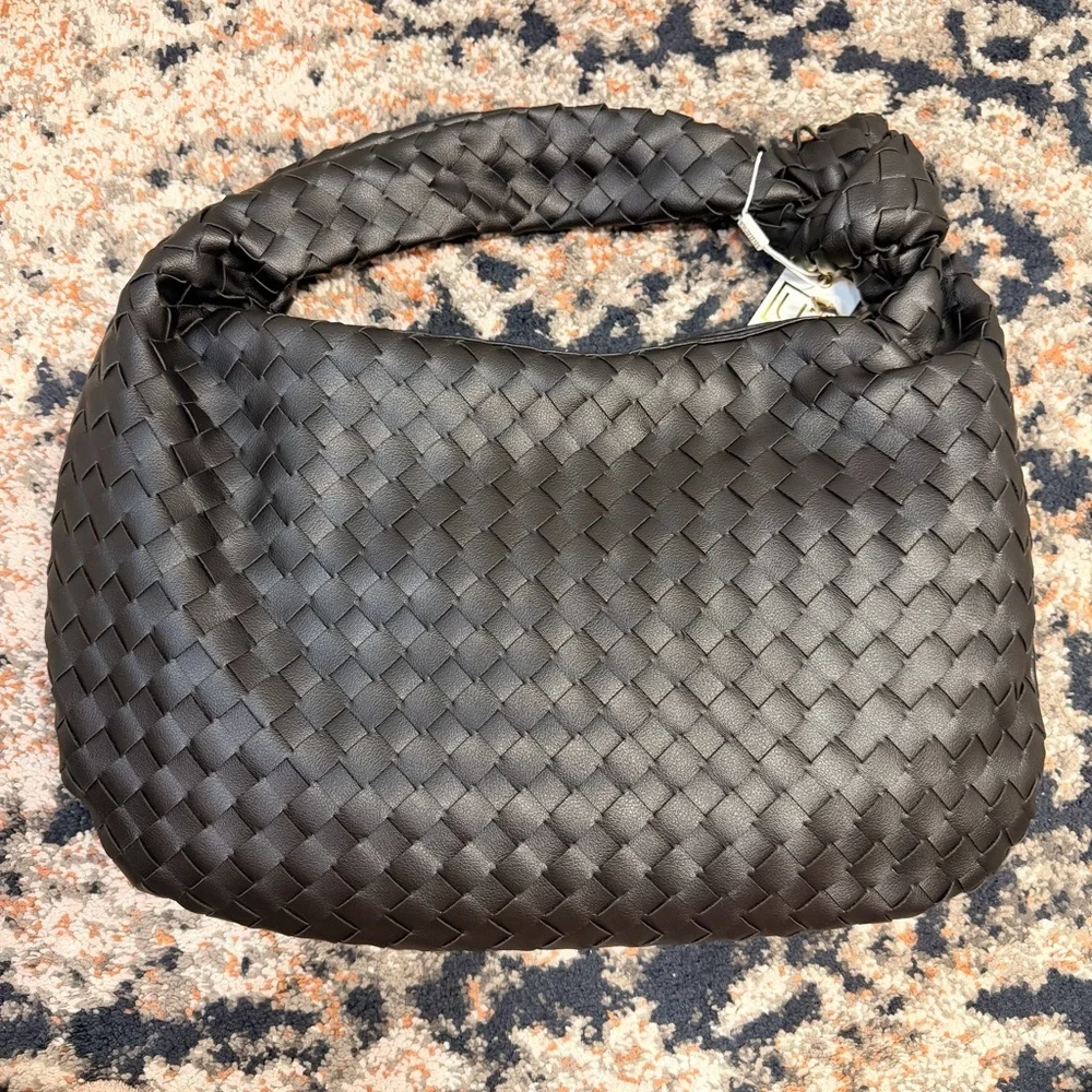 LAST ONE NWT Urban Expressions ‘Vanessa’ Woven Vegan Leather Knot Hobo in Black